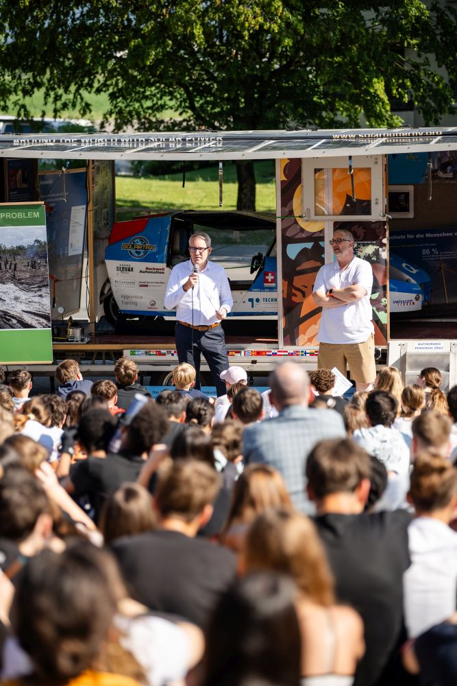 6bce4132-9f7b-4791-bce2-45e4cf884c0d_2026-06-24-IKR-MINF-Besuch-bei-Solar-Butterfly-WSV-Vaduz-0148.JPG